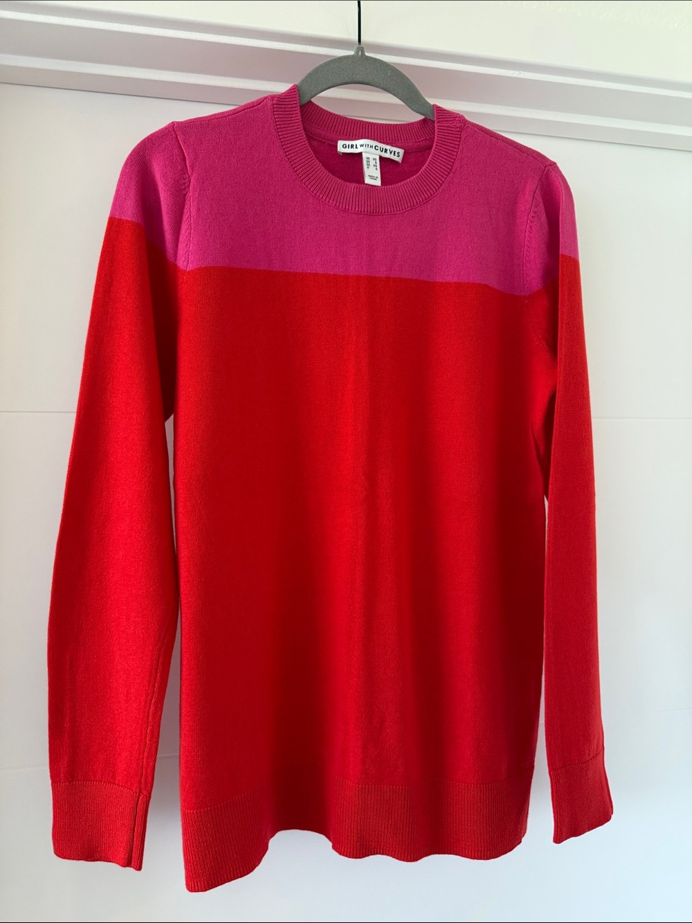 NWOT Girl With Curves Red with Pink Colorblock Crewneck Sweater